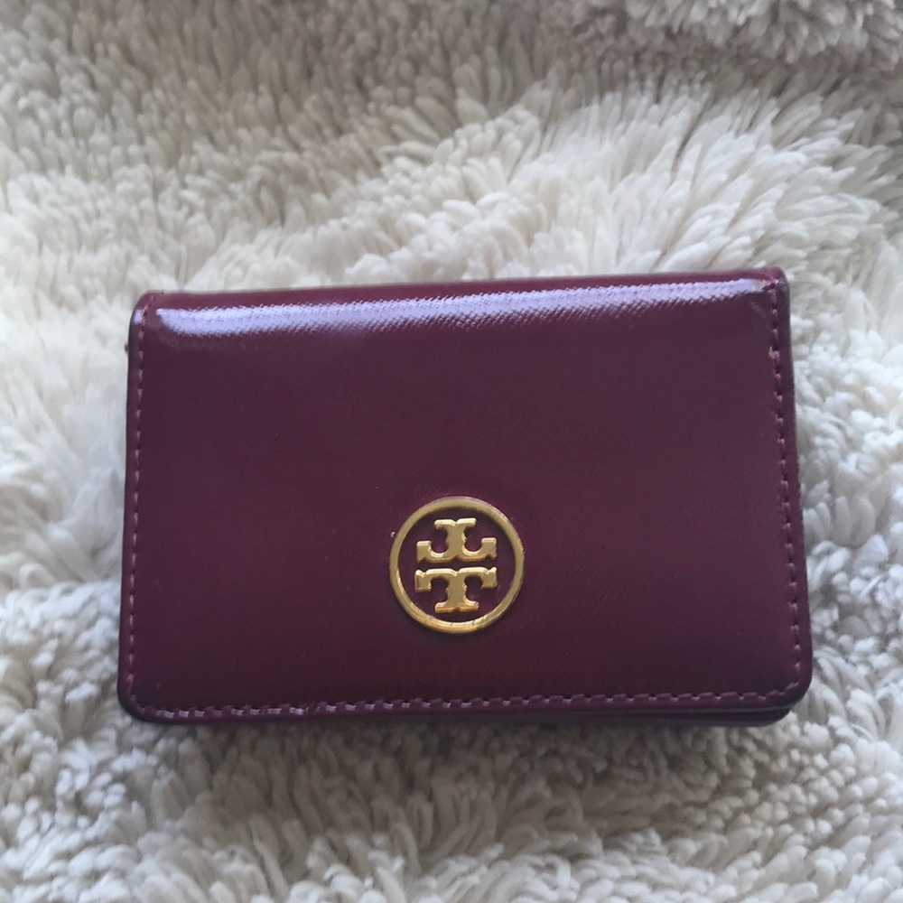 Like new! Credit card holder